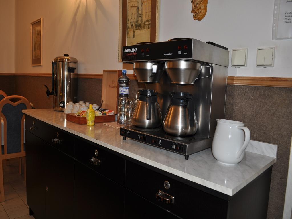 Hotel Wertheim Prága Kültér fotó