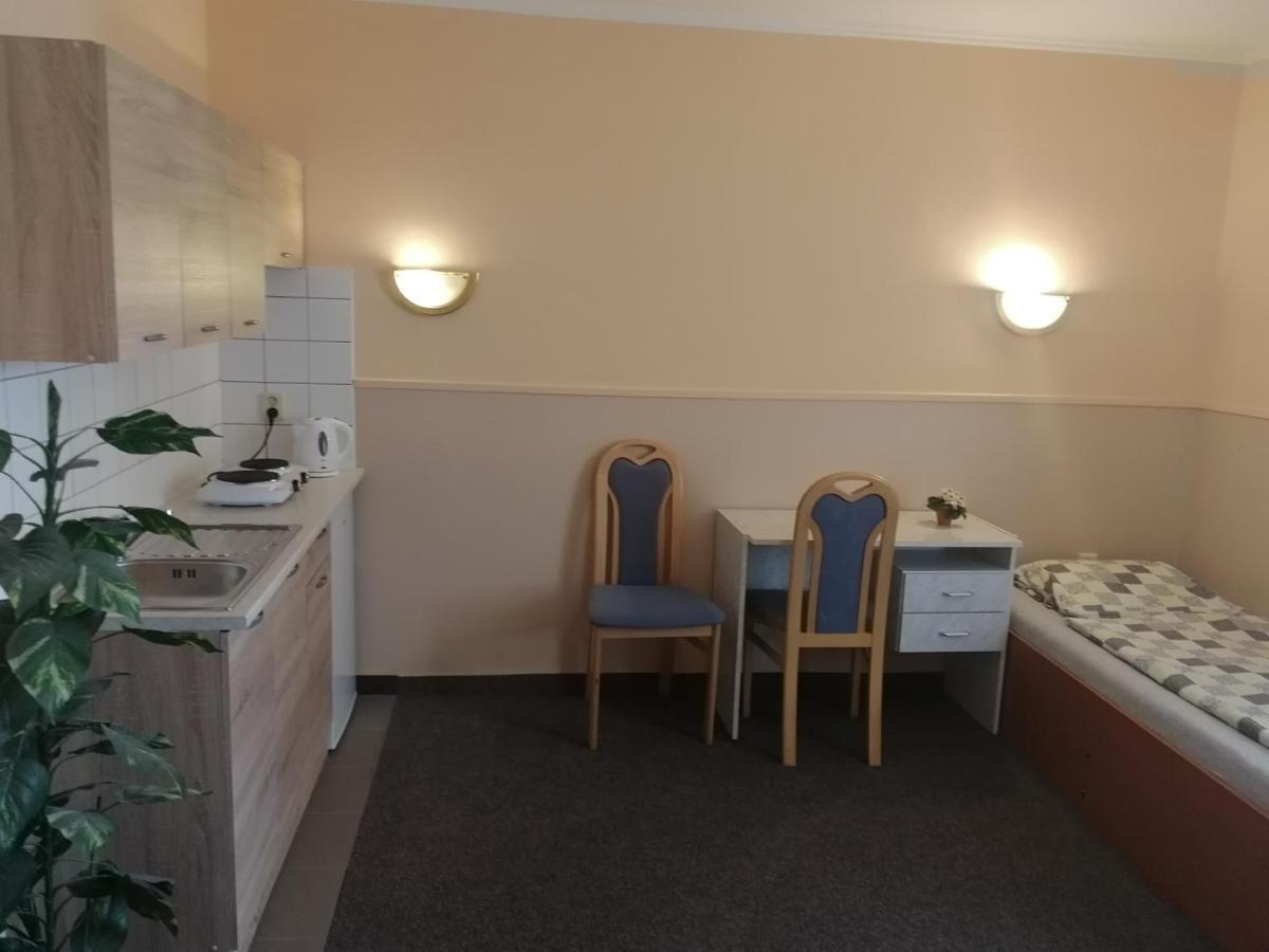 Hotel Wertheim Prága Kültér fotó
