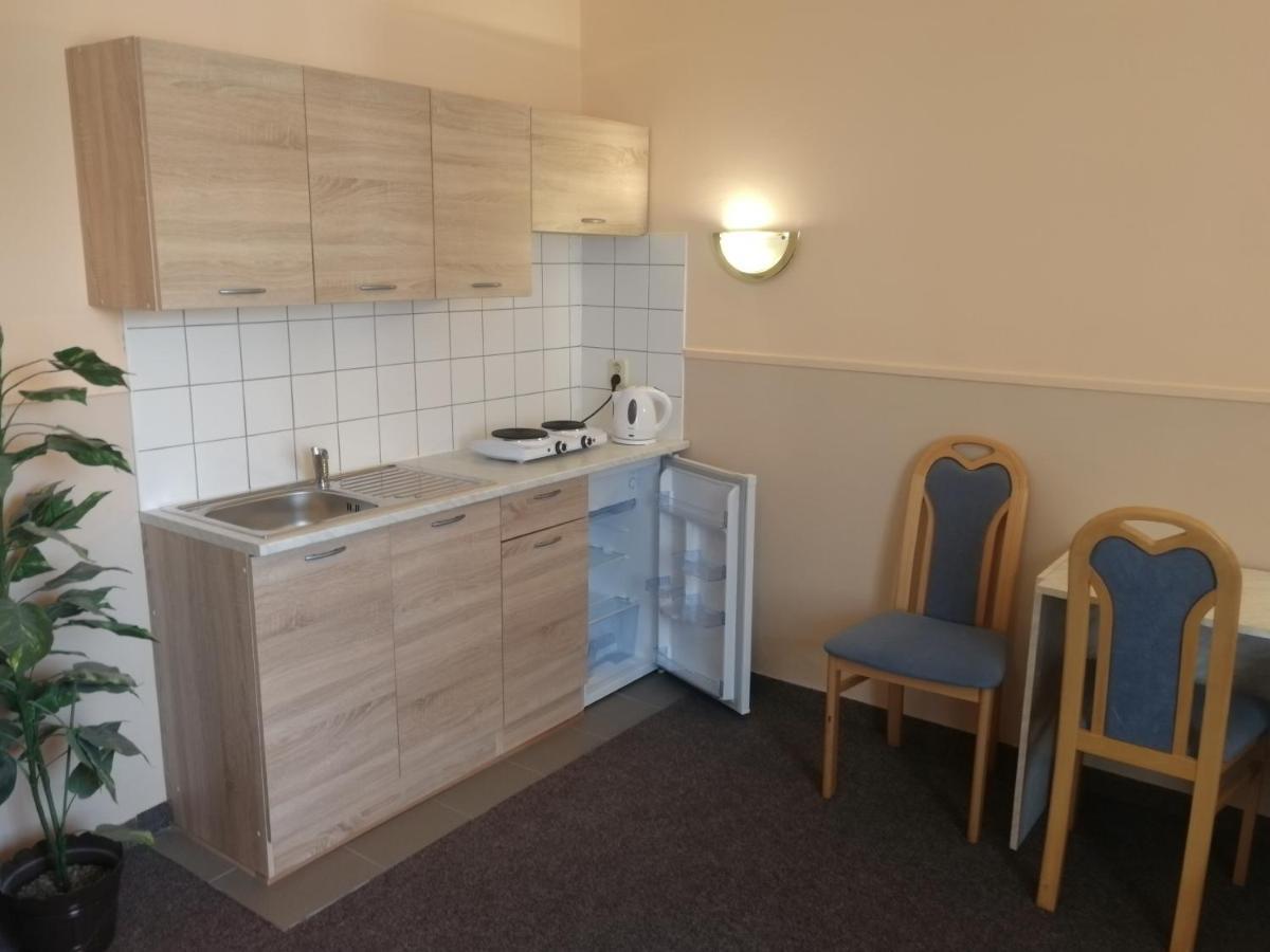 Hotel Wertheim Prága Kültér fotó